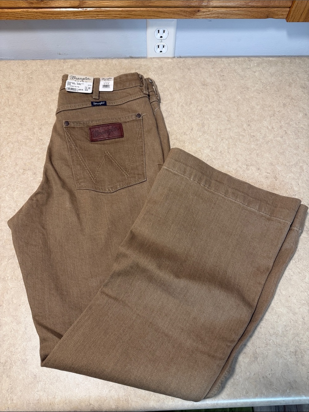 Wrangler Tan Women's Jeans